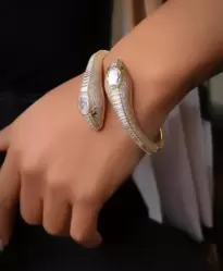 Bracelete Coleção Cobra luxo pedras cravejadas banhado a ouro 18k